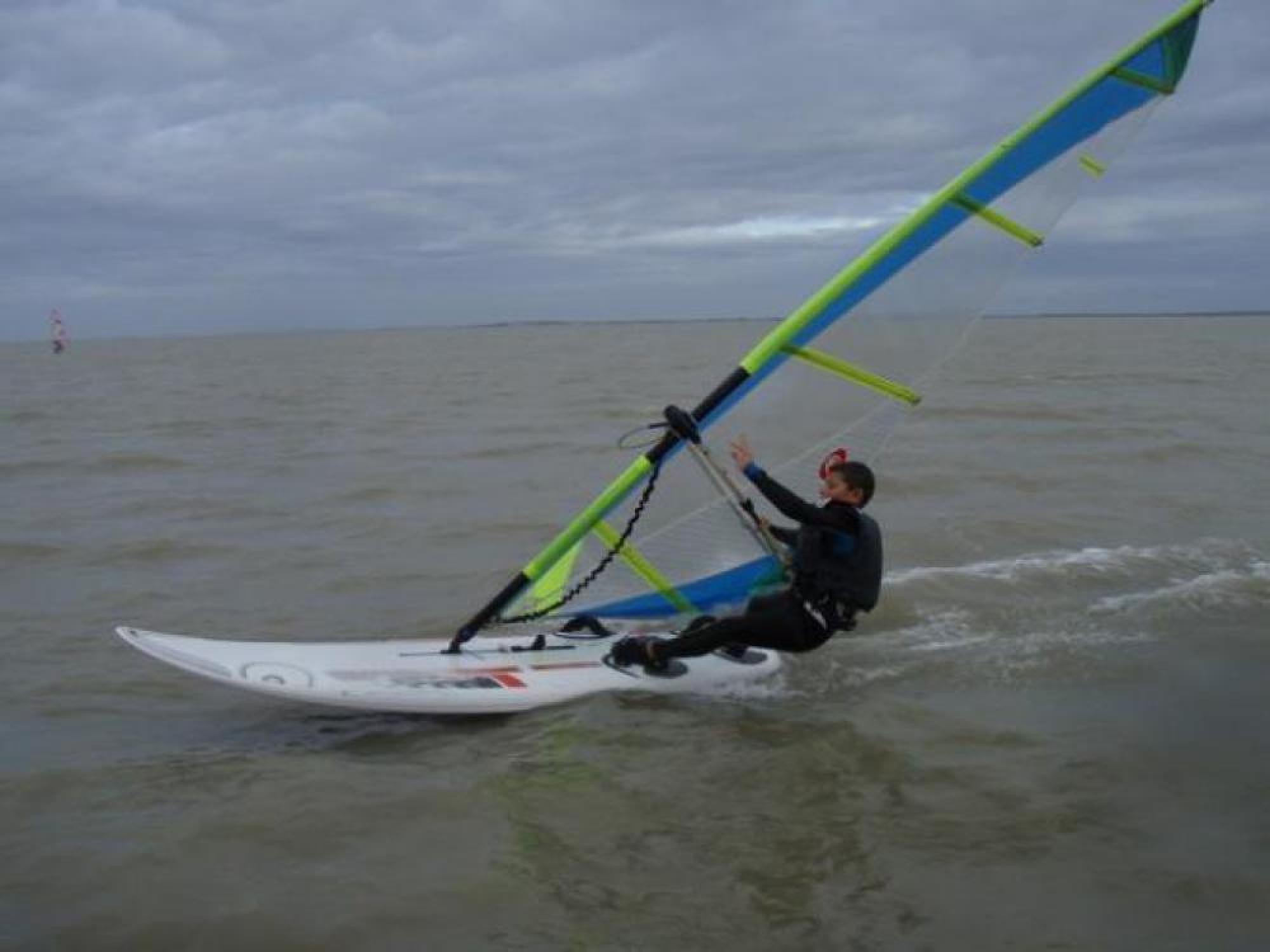 Fouras sailing school : Management and rental of sea kayaks and SUP near the Hotel La Roseraie in Fouras
