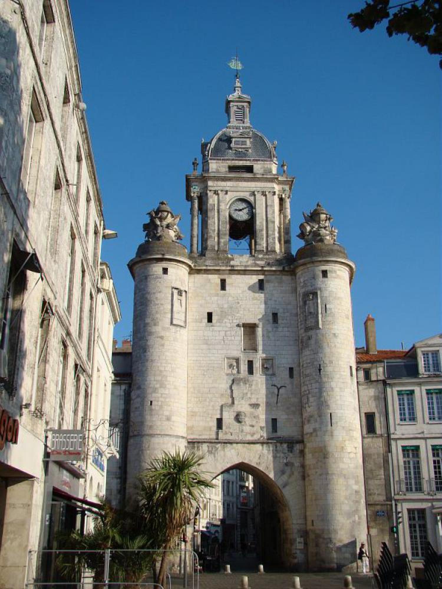 HÃ´tel La Roseraie Ã  Fouras-les-Bains Ã  proximitÃ© de La Rochelle en Charente Maritime 17